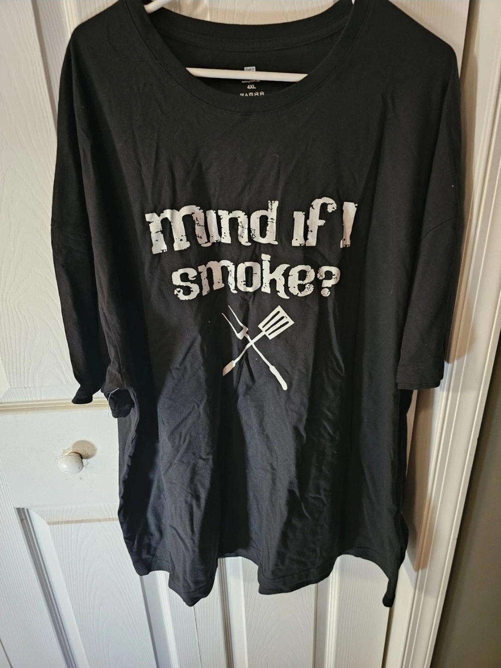 Men's 4XL Black T-Shirt "Mind If I Smoke" Grilling Theme With Crossed Tools